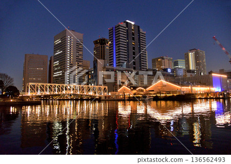 天王洲的迷人夜景 天王洲的迷人夜景 136562493