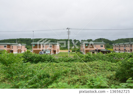 JR Hokkaido Hakodate Main Line: Scenery from the window of a local train from Neppin Station to Oshamanbe Station (Summer rain, 2023) 136562725