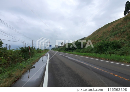 Road scenery from Oshamanbe Station to Yamazaki Station on Hokkaido National Route 5 Road scenery from Oshamanbe Station to Yamazaki Station on Hokkaido National Route 5 136562898