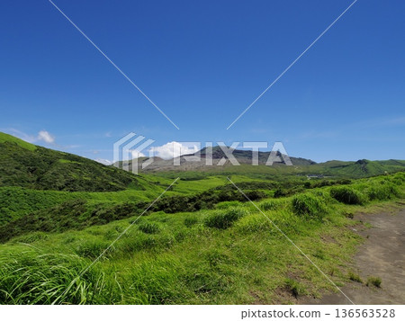 草千里濱海灘（熊本縣阿蘇市） 136563528