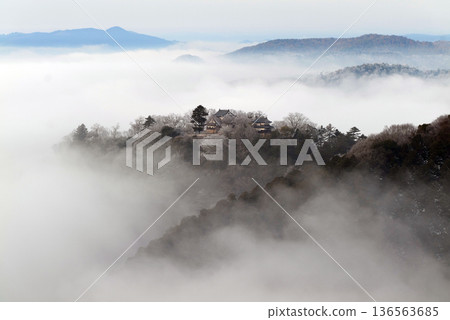 冬季雲海與備中松山城（天空之城）25059 136563685