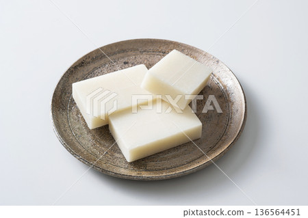 Square rice cakes Square rice cakes 136564451