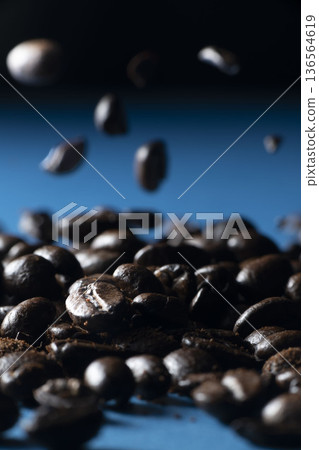 Roasted coffee beans Roasted coffee beans 136564619