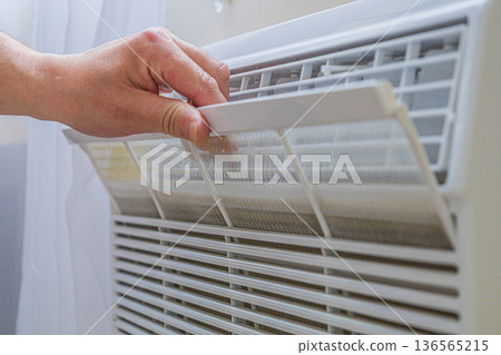 Indoor Air Conditioner Maintenance Service 136565215