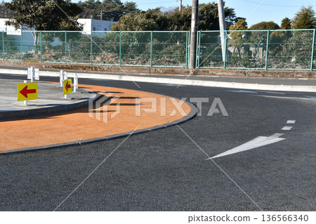 Roundabout in Utsunomiya City_12 136566340