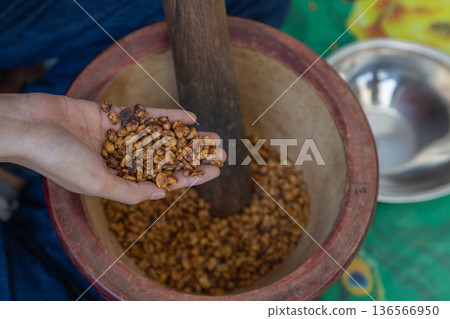 Process drip coffee, Barista start chose coffee bean and Roasting. Process drip coffee, Barista start chose coffee bean and Roasting. 136566950