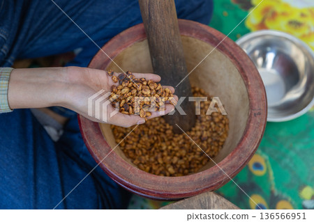 Process drip coffee, Barista start chose coffee bean and Roasting. 136566951