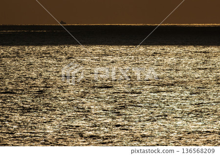 靜岡縣前崎市前崎長灘景色 靜岡縣前崎市前崎長灘景色 136568209