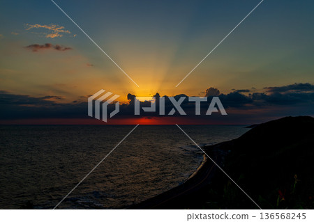 Scenery of Omaezaki Long Beach, Omaezaki, Omaezaki City, Shizuoka Prefecture Scenery of Omaezaki Long Beach, Omaezaki, Omaezaki City, Shizuoka Prefecture 136568245