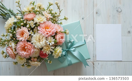 母親節禮物/包裝、留言卡和花束 136573503