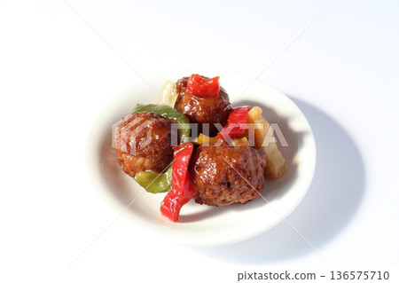 Meat dumplings 136575710