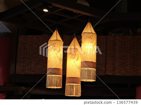Chinese-style lanterns in the cafe. 136577439