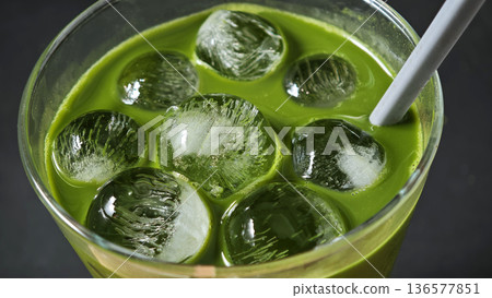 Matcha green tea is refreshing. Matcha green tea is refreshing. 136577851
