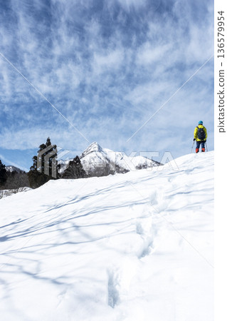 Image of snow chute trekking Kagami Oyama 136579954
