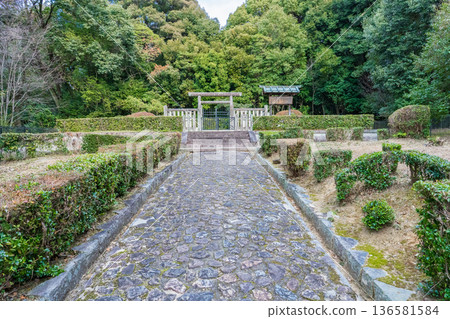 京都市東山區第66代一條天皇帝子都靈陵 京都市東山區第66代一條天皇帝子都靈陵 136581584