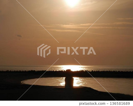 夕陽 夕陽 136581689