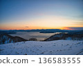 冬季從小清水眺望屈斜路湖的日落和雪景 136583555