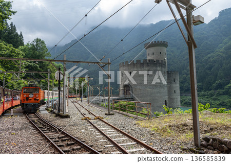 Scenery of the Kurobe Gorge Railway 136585839