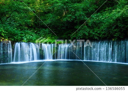 輕井澤白瀑瀑布 136586055