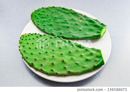 可食用仙人掌 136586073