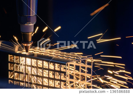 Fiber Laser Cutting Machine Engraving Square Tube with Spark Light in Precision Metal Fabrication 136586888