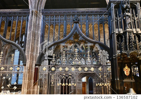 曼徹斯特大教堂內部 136587102