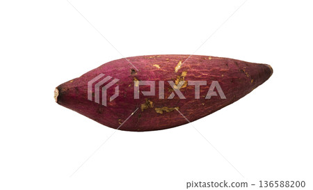 單一紅薯的特寫(透明背景) 單一紅薯的特寫(透明背景) 136588200