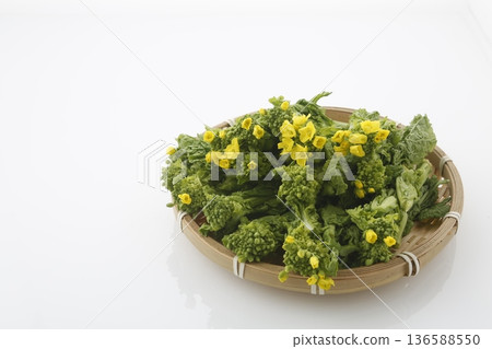 油菜花竹籃 油菜花竹籃 136588550