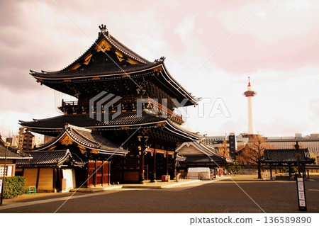 京都府京都市下京區常葉町東本願寺禦榮堂(重要文化財產),2022年2月 京都府京都市下京區常葉町東本願寺禦榮堂(重要文化財產),2022年2月 136589890