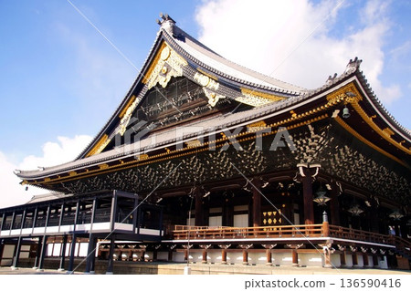 京都府，東本願寺，阿彌陀堂（重要文化財產），京都市下京區常葉町，2022年2月 136590416
