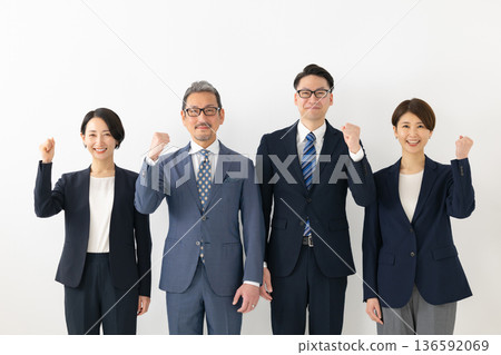 擺在腸的商人 擺在腸的商人 136592069