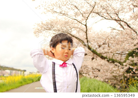 Infant wearing kindergarten uniform, entrance ceremony, graduation ceremony 136595349