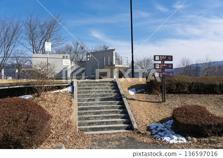 路邊站白澤展望台 136597016