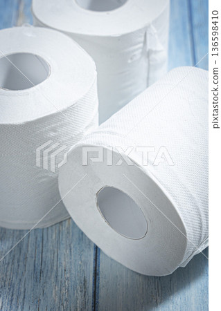 衛生紙 136598410