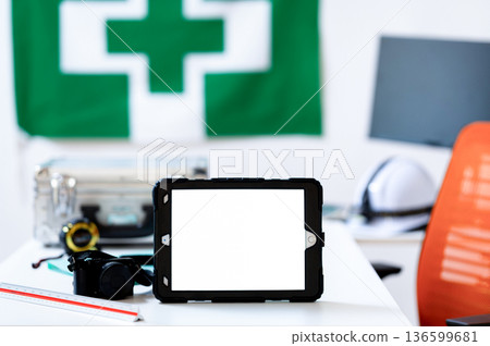 On-site DX image 136599681