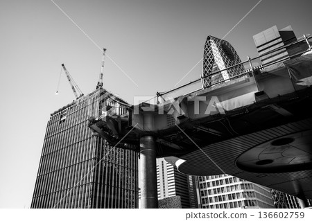 新宿站西口站前景(重建工程中)2026.01 b-5 黑白 新宿站西口站前景(重建工程中)2026.01 b-5 黑白 136602759