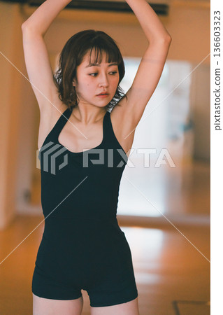 舞 舞蹈 跳舞 136603323