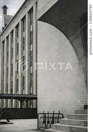 Old photo, 1932, Tokyo Central Telegraph Office, Otemachi, Tokyo (black and white photo colorized using AI) 136604795