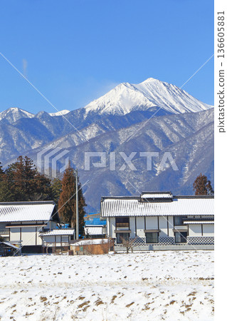 雪安曇野和北阿爾卑斯山 雪安曇野和北阿爾卑斯山 136605881