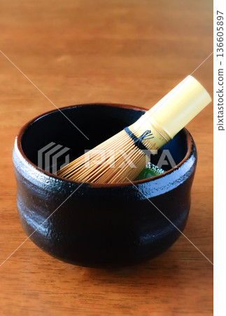 Matcha green tea 136605897