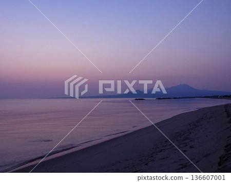 黎明前的凱克海岸 黎明前的凱克海岸 136607001