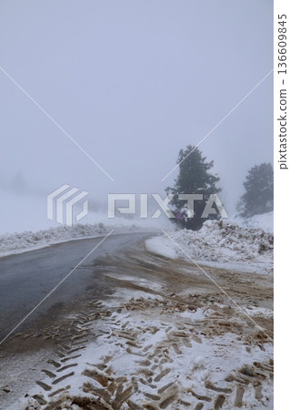 Misty mountain road. High quality photo 136609845