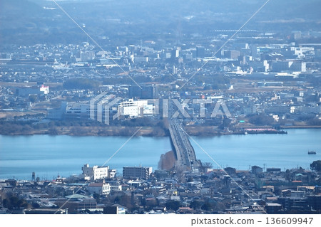 View of Omi Bridge, connecting Otsu City's Zeze with Seta and Kusatsu City, from Mount Osaka 136609947