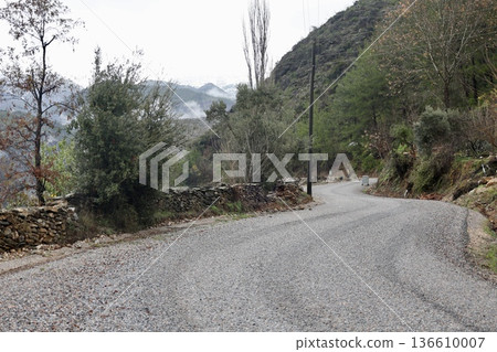 Misty mountain road. High quality photo Misty mountain road. High quality photo 136610007