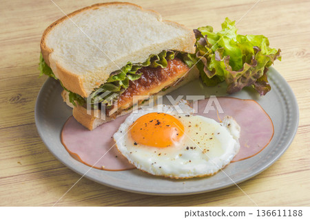 Croquette sandwich and ham and egg Croquette sandwich and ham and egg 136611188