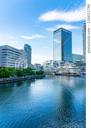 【神奈川縣】橫濱灣區，擁有美麗的藍天 136611746