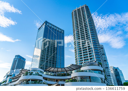 [Kanagawa Prefecture] Yokohama Bay Quarter with a beautiful sky 136611759