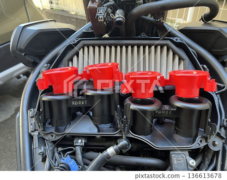 維修摩托車 136613678