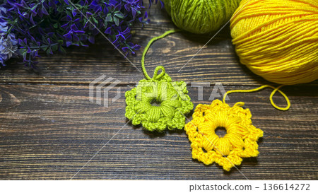Knitted flowers and circles suitable for home decor, fashion, or textiles. Knitted flowers and circles suitable for home decor, fashion, or textiles. 136614272