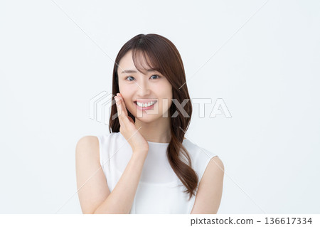 Beauty of young women Beauty of young women 136617334
